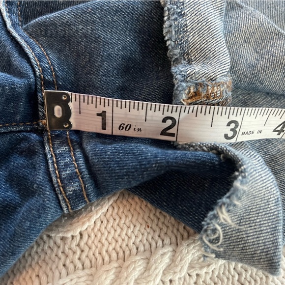 Madewell Medium Wash Denim Cuffed Shorts Women’s Size 26 - Picture 10 of 12